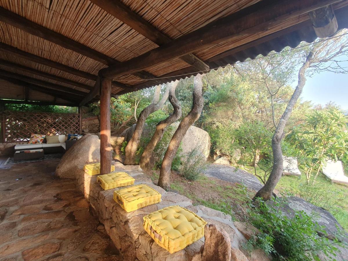 Suite Mirialveda San Pantaleo Exterior photo