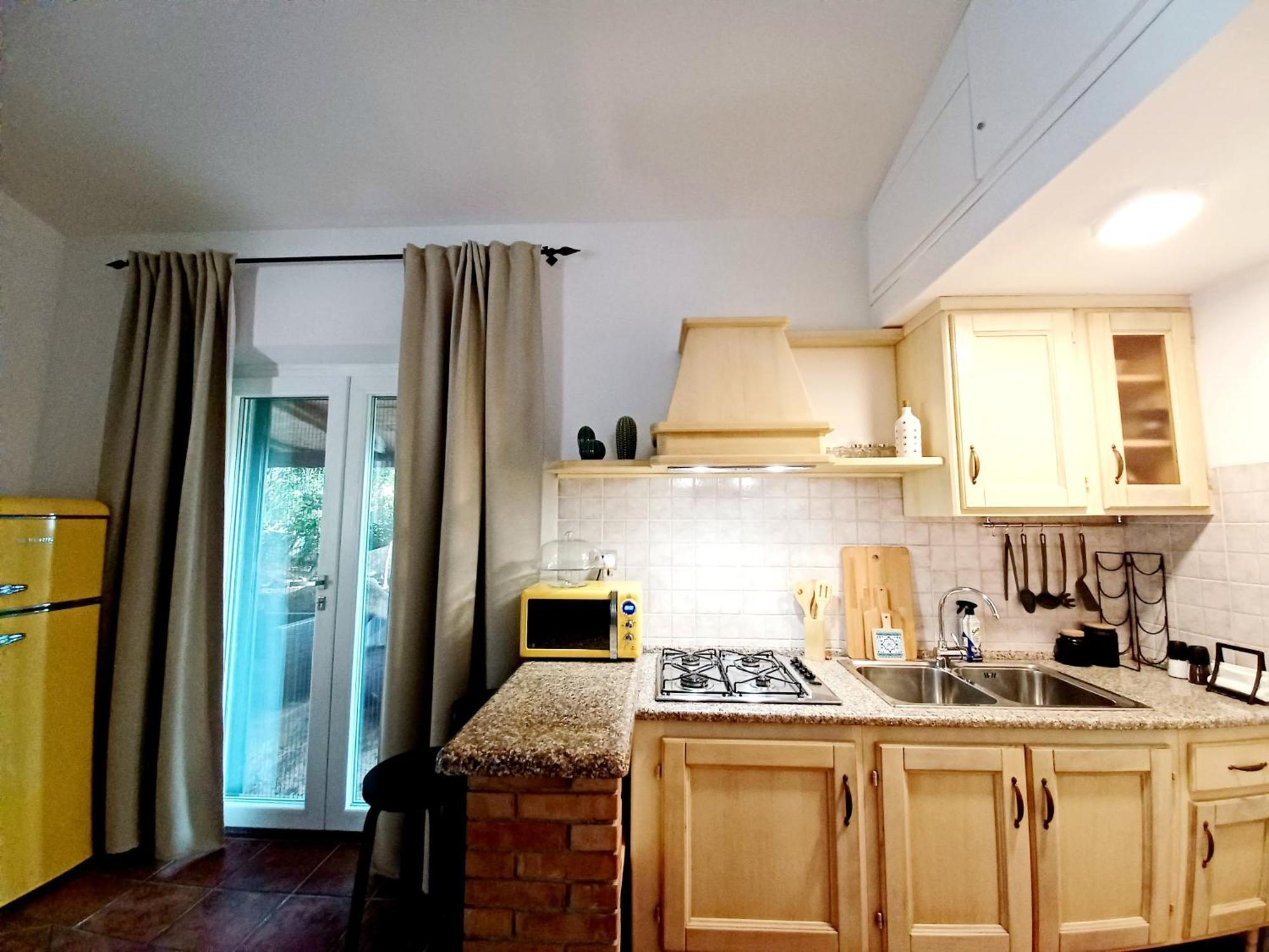 Suite Mirialveda San Pantaleo Exterior photo